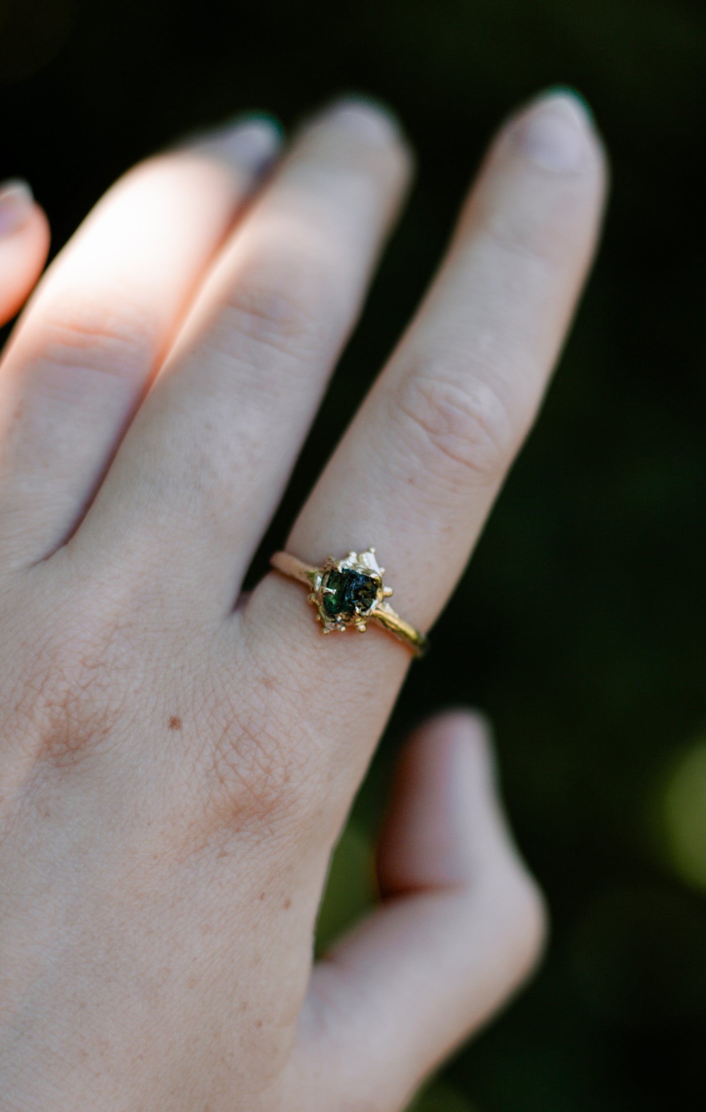 gold green sapphire ring