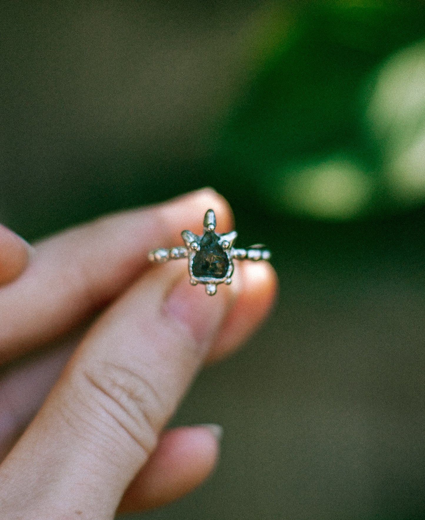 atlantis sapphire ring