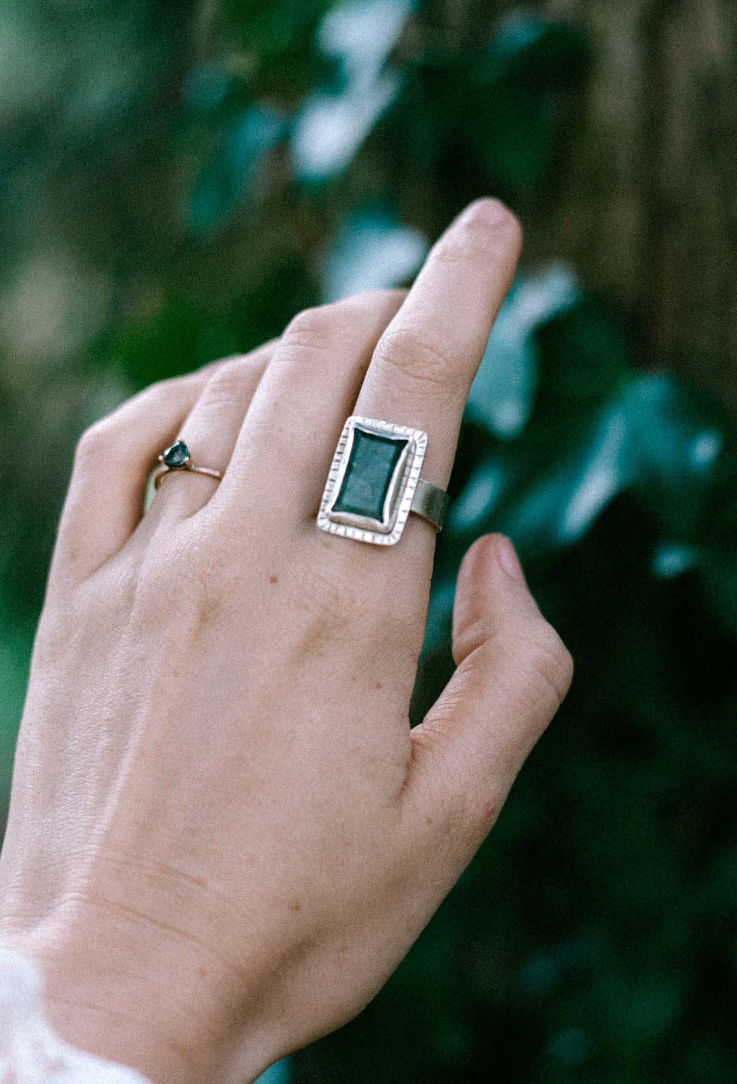 sapphire fae ring