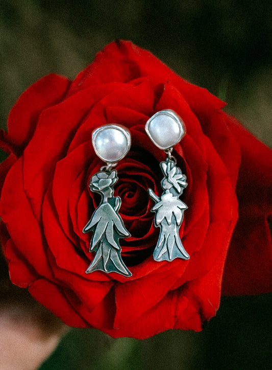 petal fae and pearl earrings