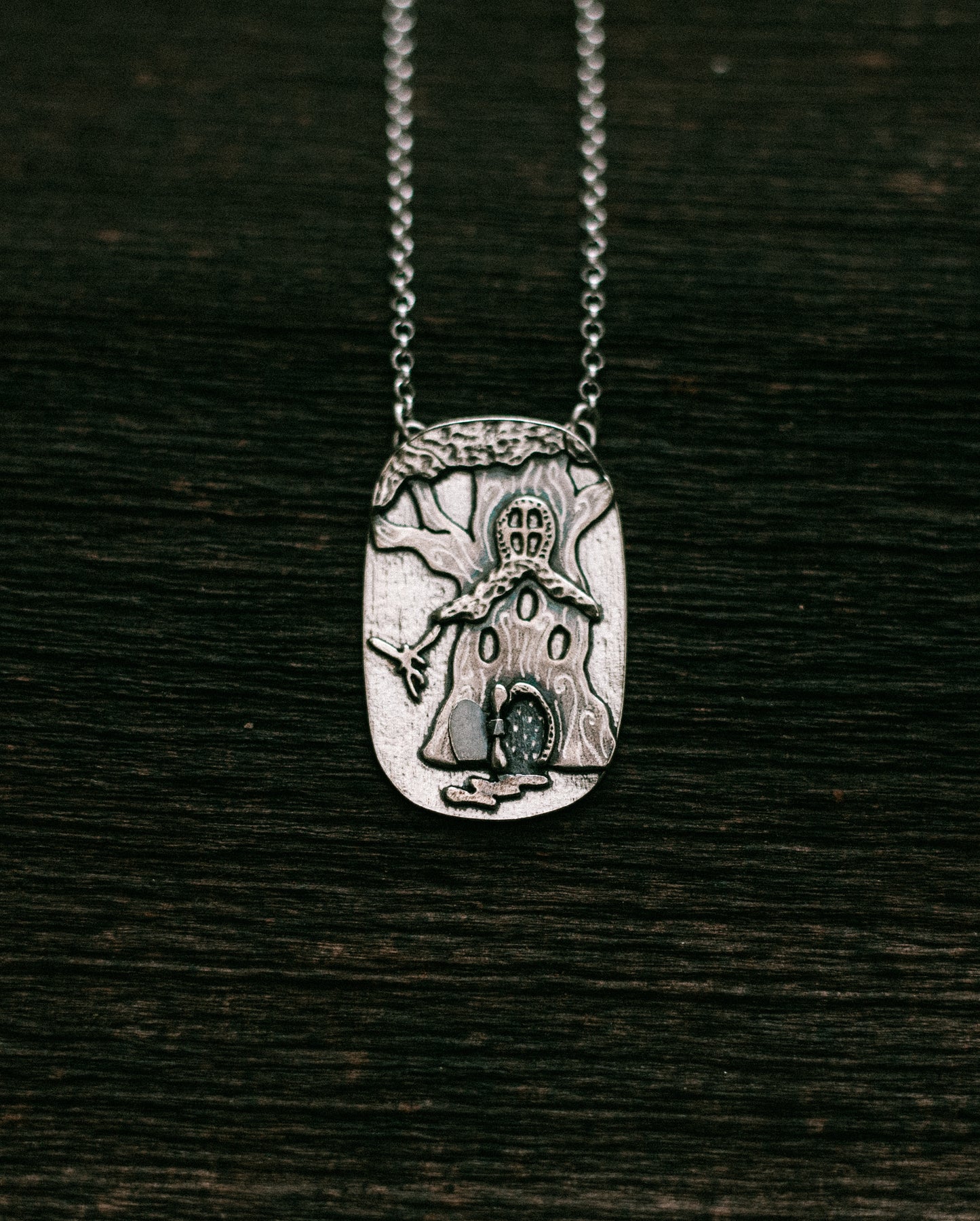 tree hollow pendant