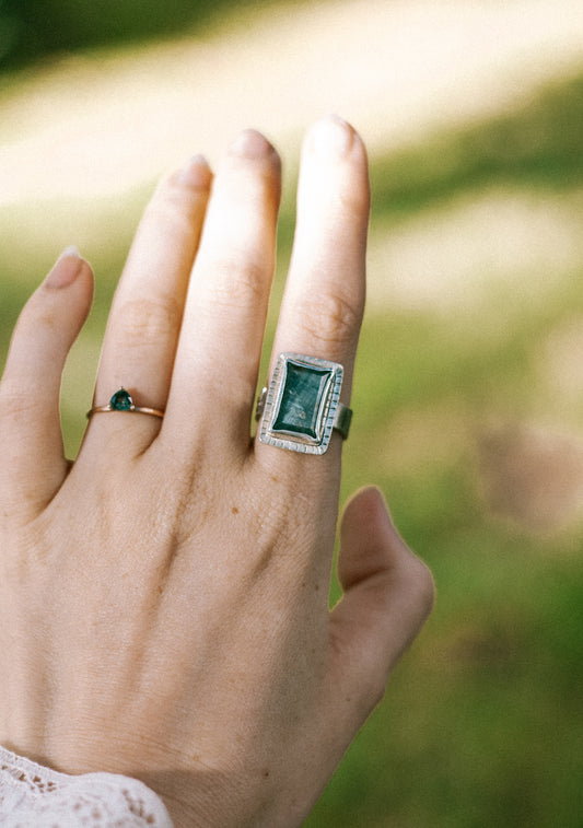 sapphire fae ring