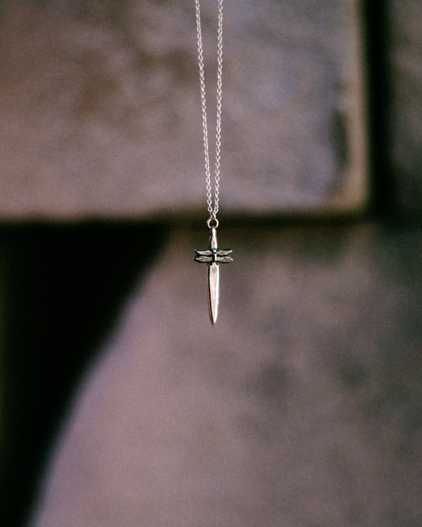 dragonfly dagger