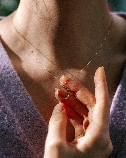 ouroboros necklace - 9ct gold
