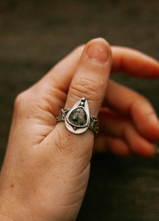 meeting place ring