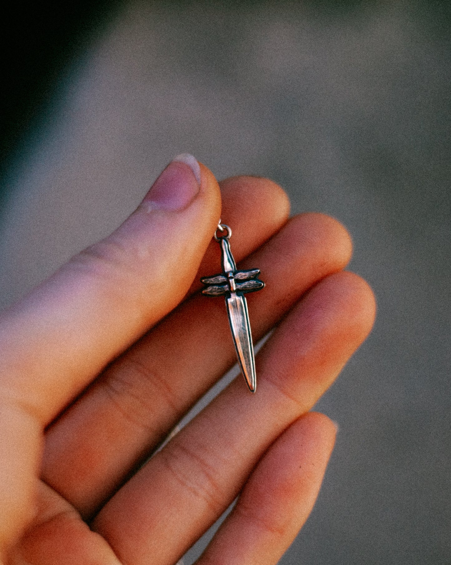 dragonfly dagger
